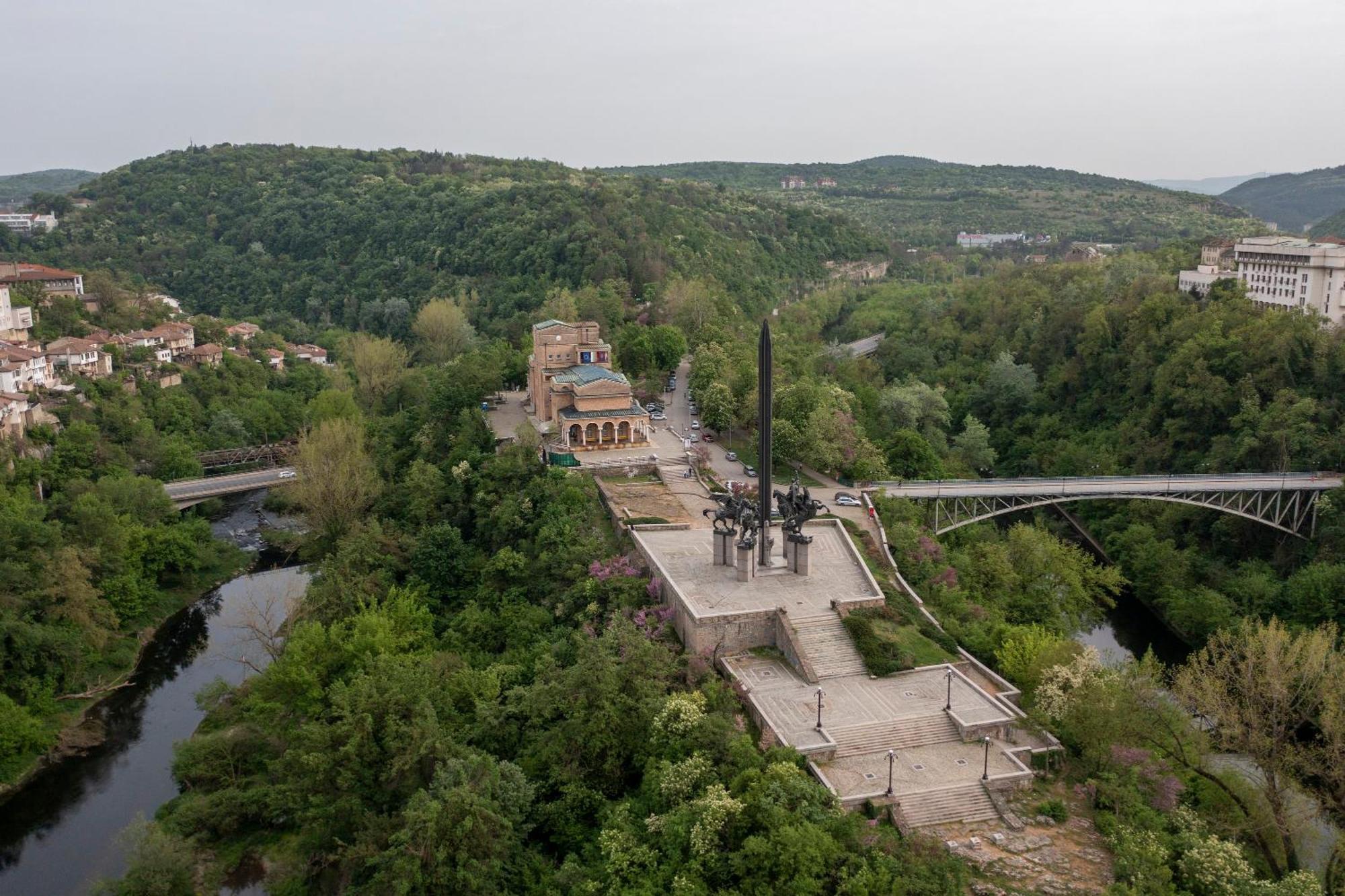 Bobevata Guest House - Floor 2 - Stunning View Old Town Weliko Tarnowo Exterior foto