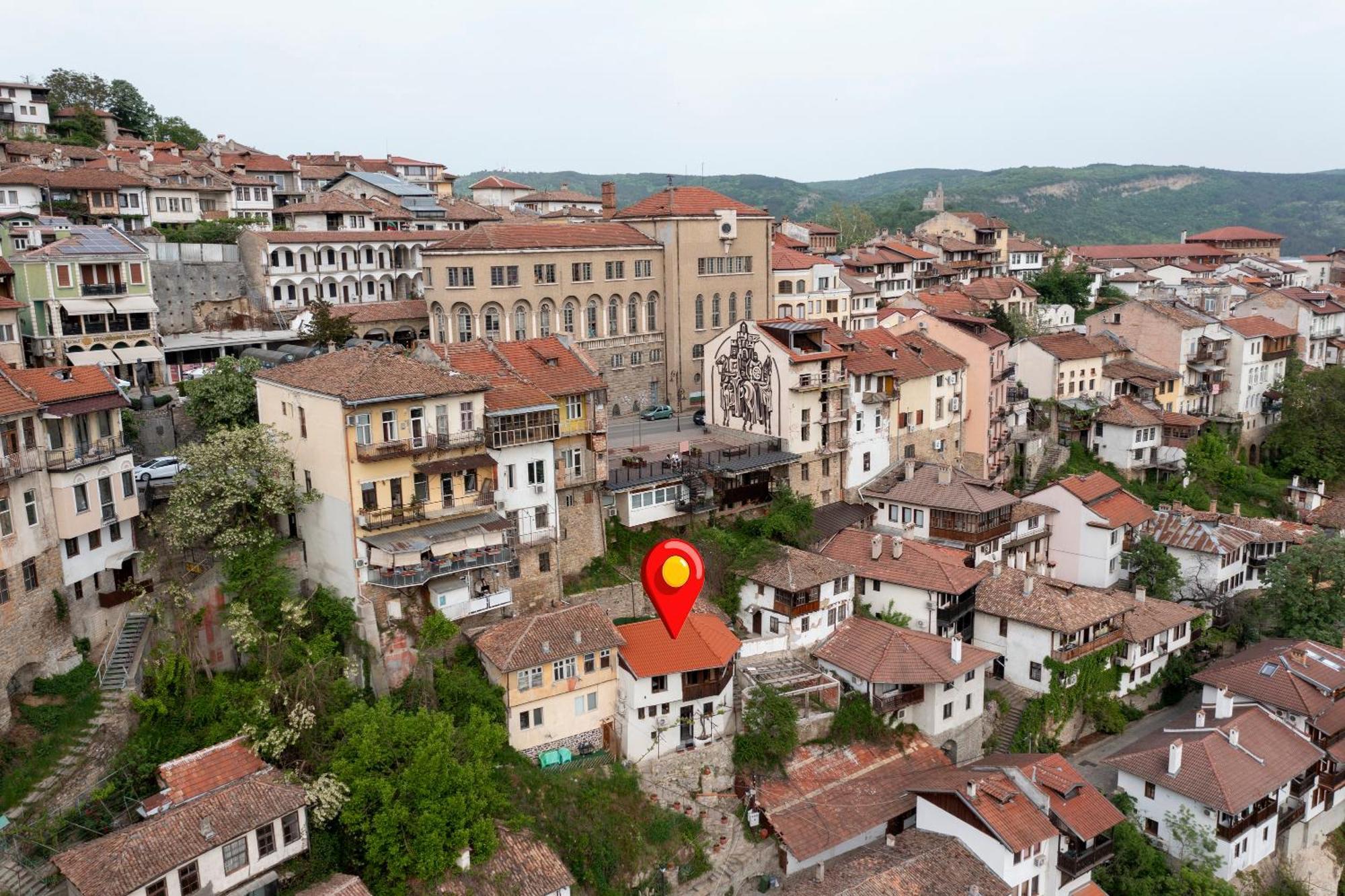 Bobevata Guest House - Floor 2 - Stunning View Old Town Weliko Tarnowo Exterior foto